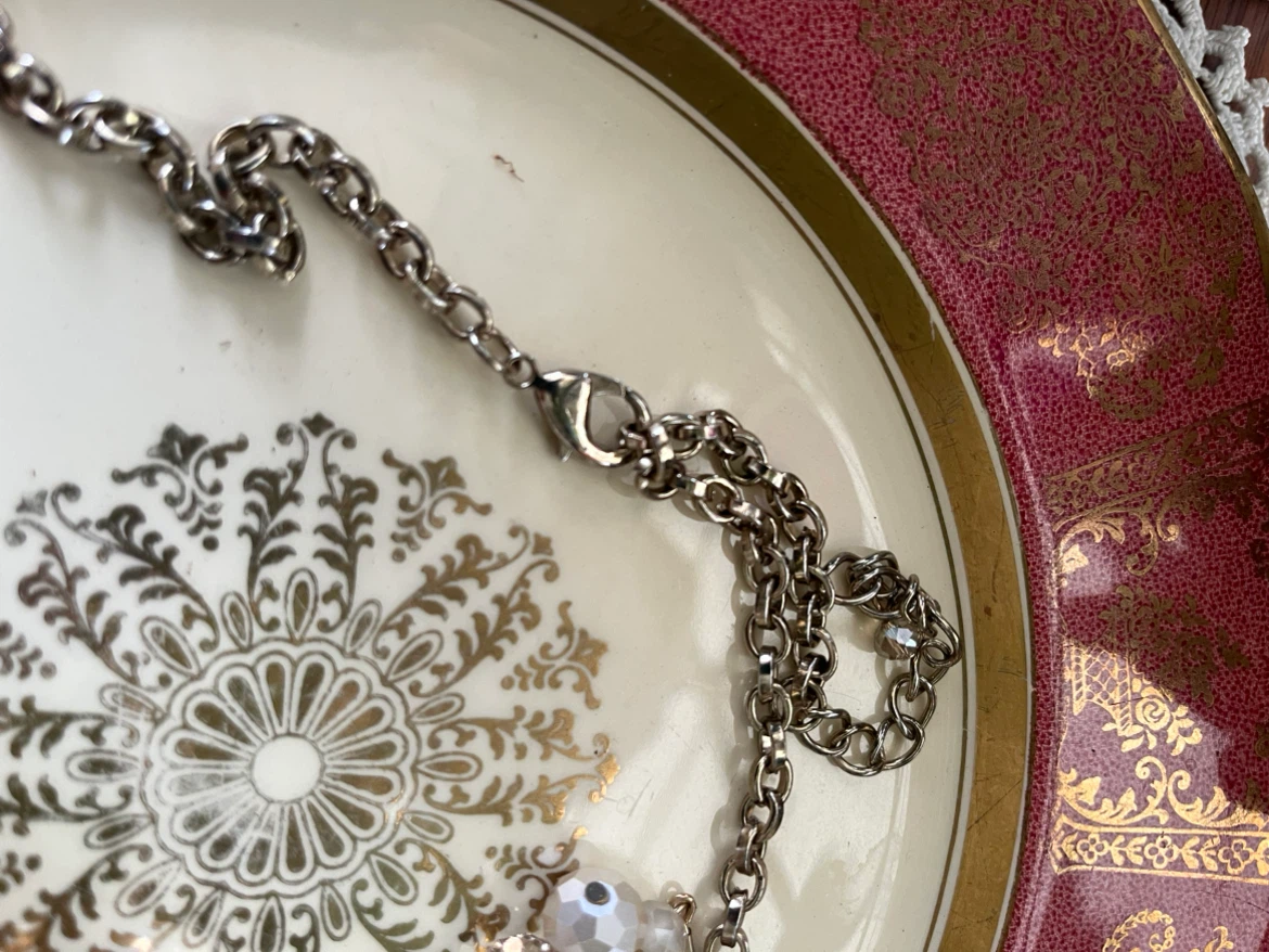 Statement Necklace with Faux Pearls and Crystals - photo 5