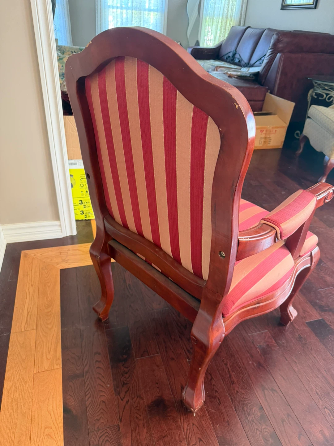 Vintage Striped Accent Chair - photo 3