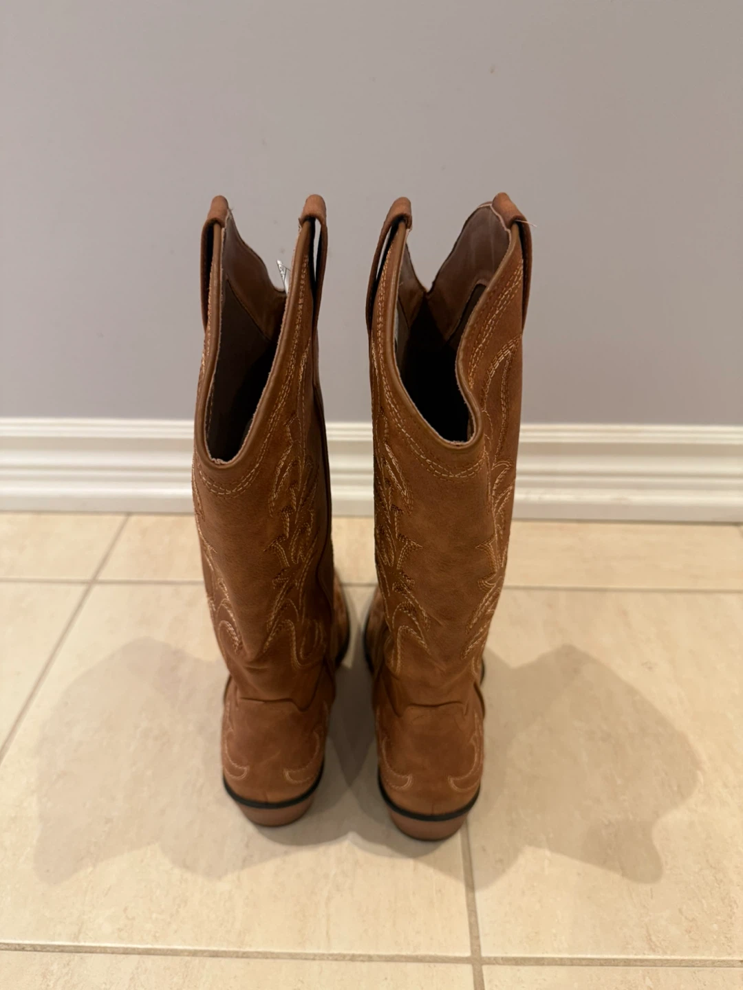 Women's Brown Cowboy Boots US 9.5 - photo 4