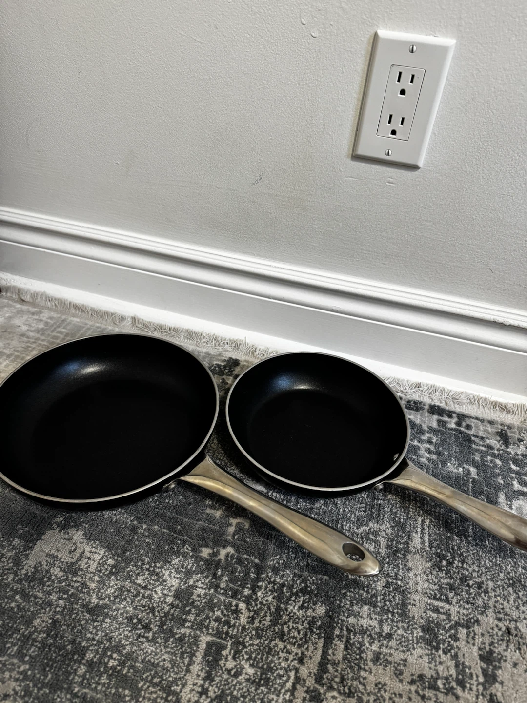 Lagostina non-stick frying pan set