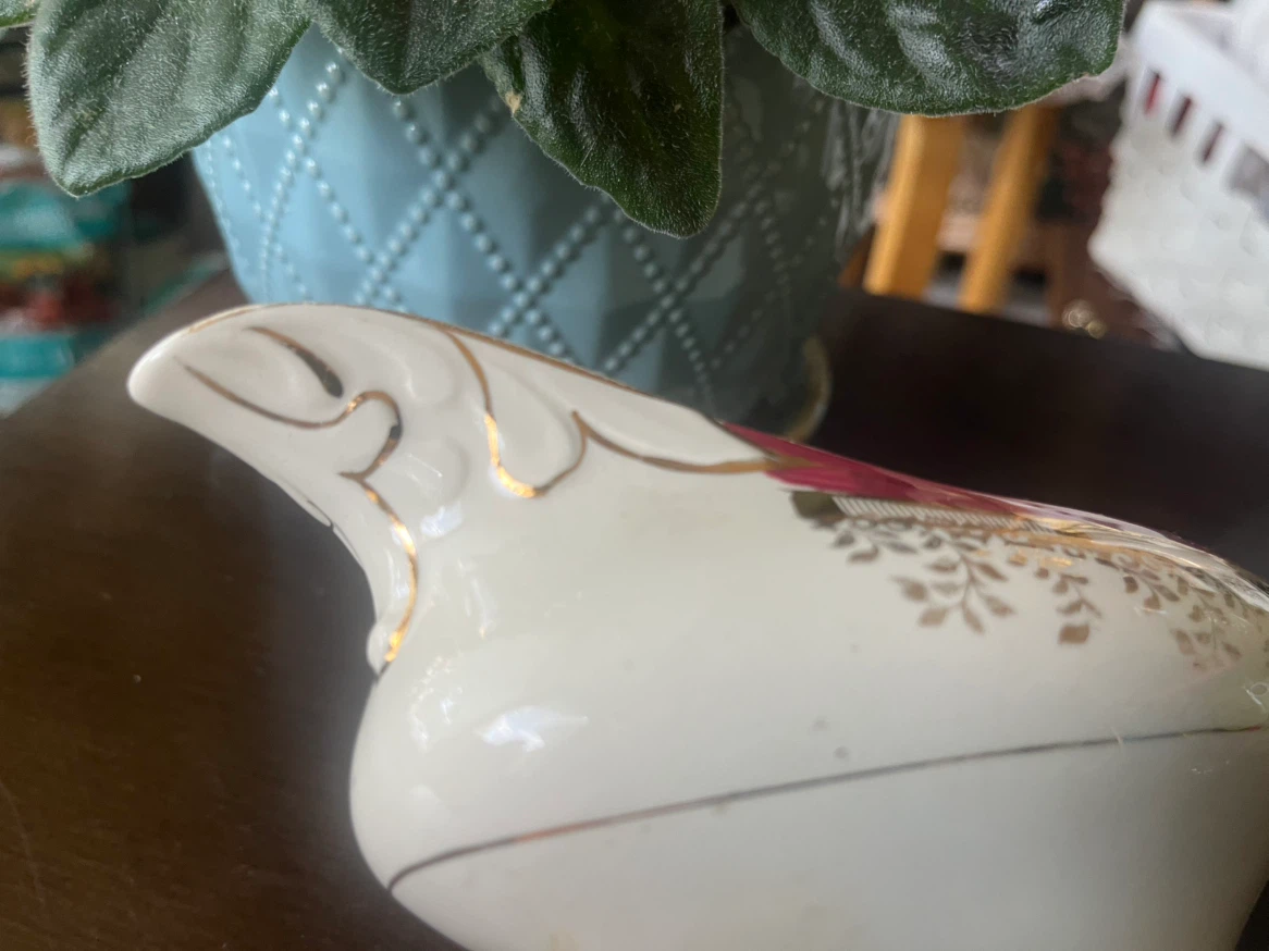 Vintage Porcelain Gravy Boat- Myott Son & Co. Royalty - photo 5