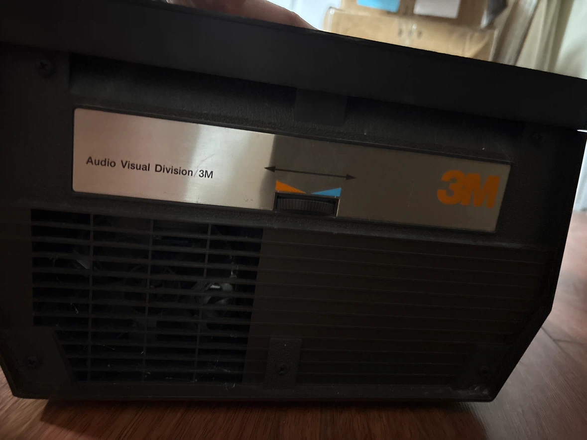 Black and white projector - photo 3