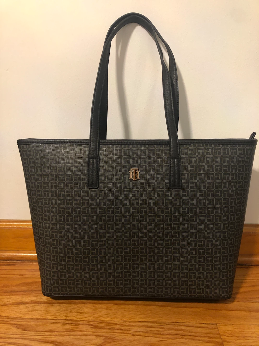 Tommy Hilfiger Tote Bag