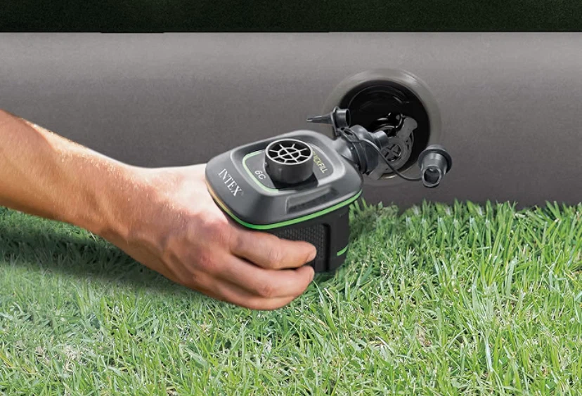 Intex Air Mattress with QuickFill Pump Queen size - photo 2