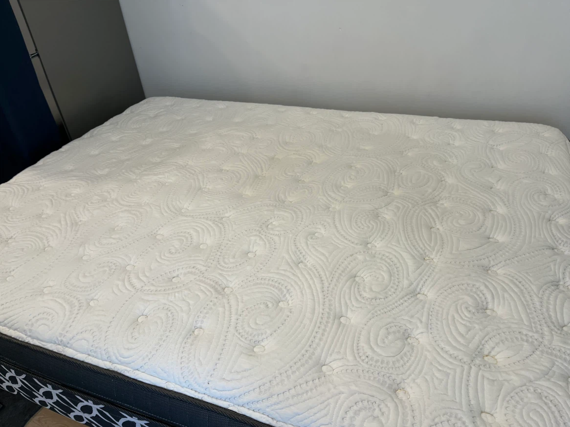 Queen Size Mattress and box spring