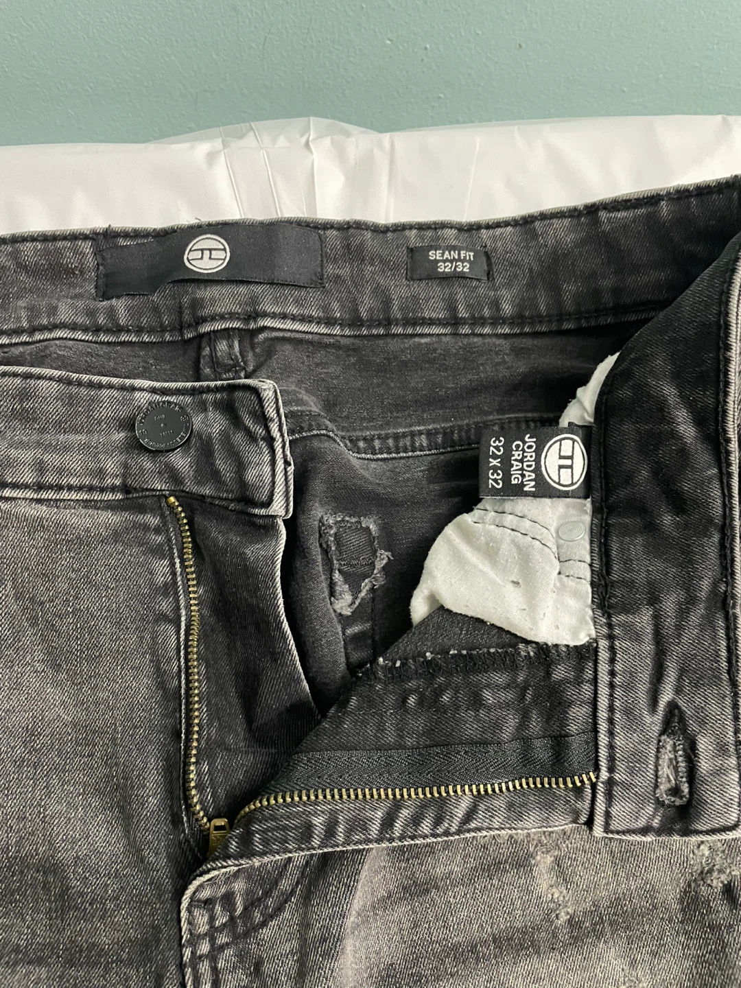 Jordan Craig Sean Fit Distressed Jeans 32x32 - photo 3