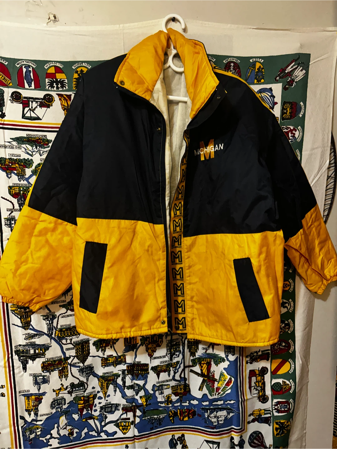 90s Michigan Wolverines Puffer Jacket Made in England