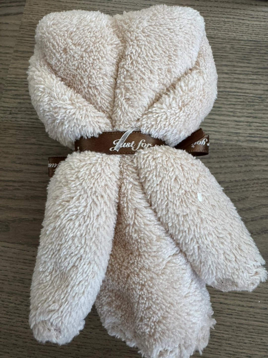 European Beige bear decorative hand towel - photo 2