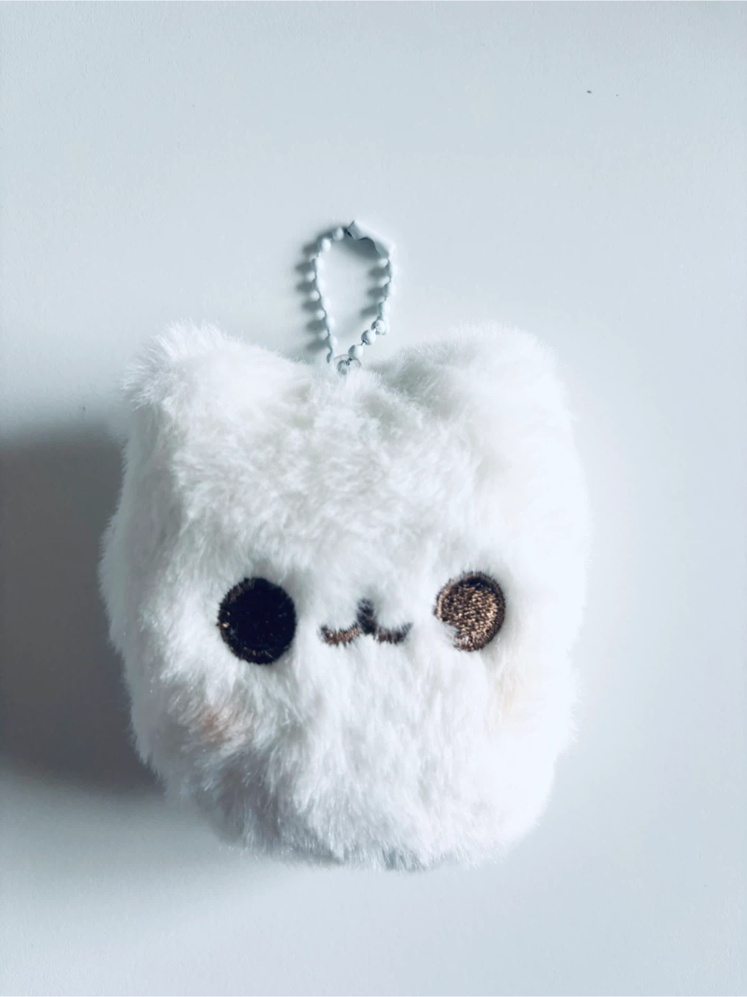 White Fluffy Cat Plush Keychain