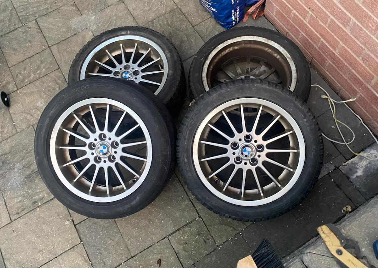 Set of 4 BMW 18-inch Wheels and Tires - photo 2