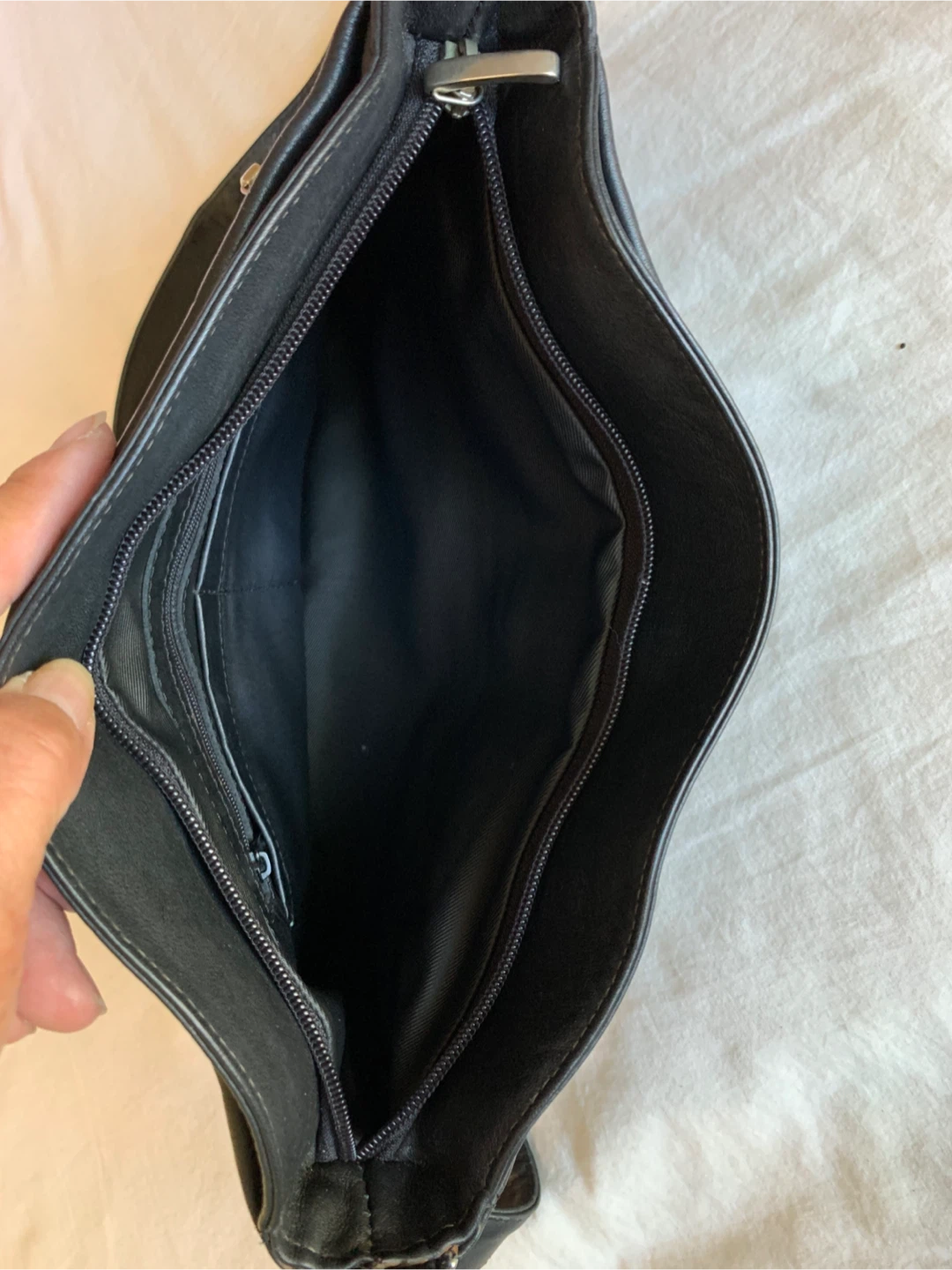 Real Black Leather Crossbody Bag - photo 4