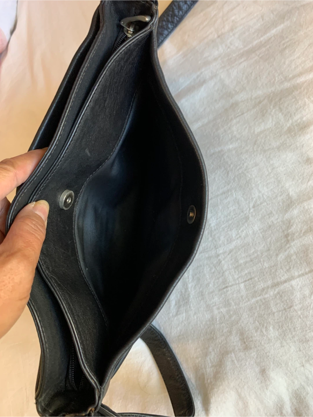 Real Black Leather Crossbody Bag - photo 5