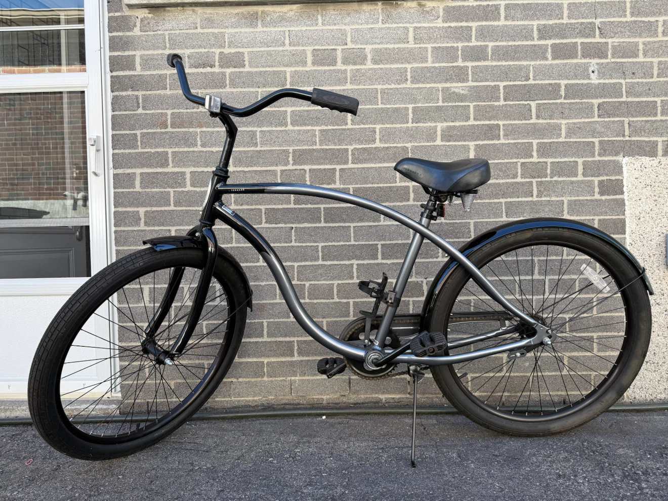 Schwinn Tornado Cruiser Bicycle