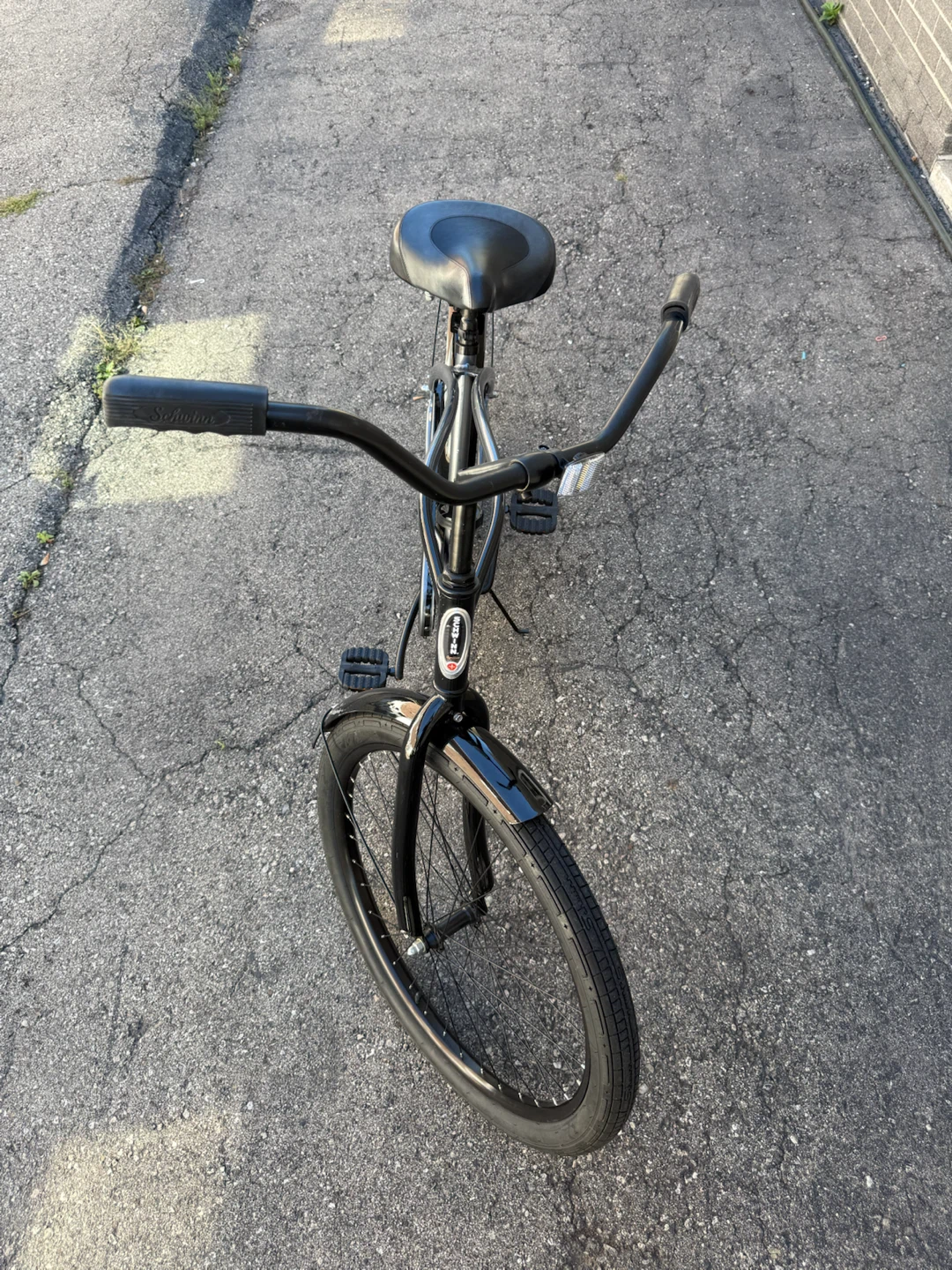 Schwinn Tornado Cruiser Bicycle - photo 5