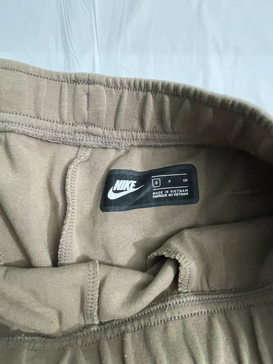 Nike Beige Sweat Shorts - photo 4