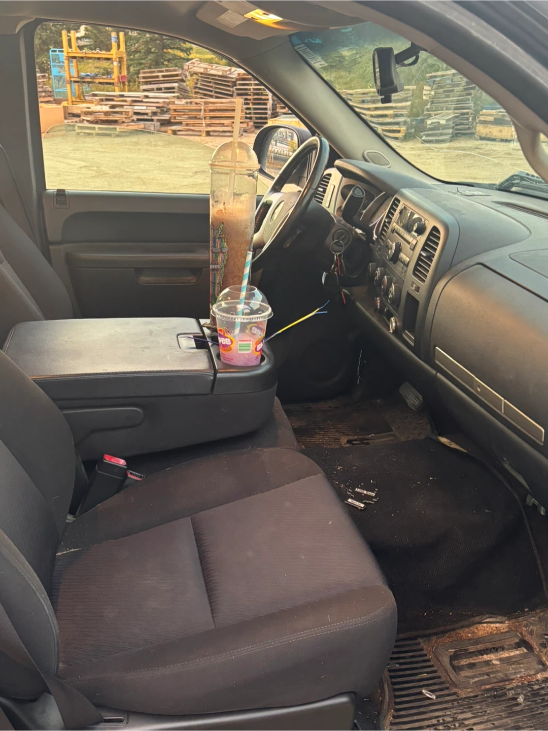 2010 GMC Sierra SLE 4x4 - photo 5