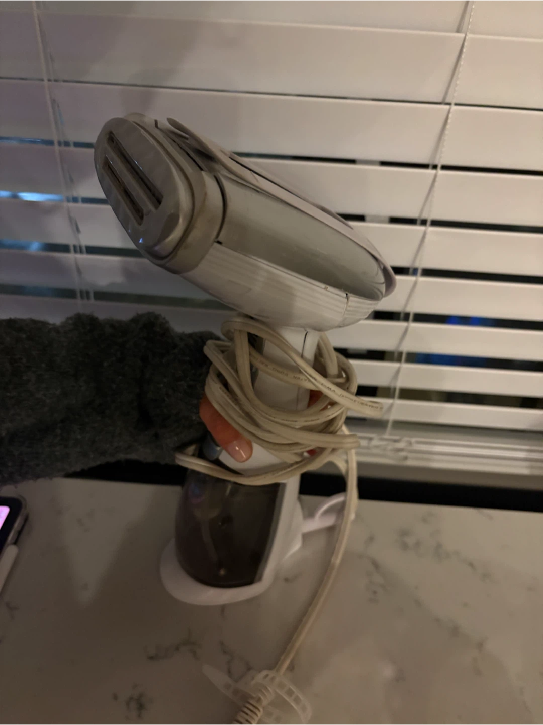 Handheld Clothing Steamer