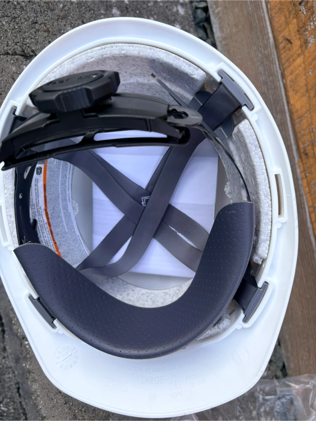 Brand New MSA V-Gard White Hard Hat - photo 2