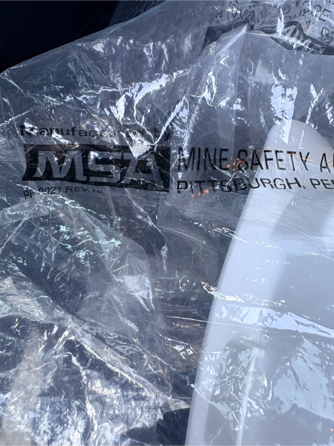 Brand New MSA V-Gard White Hard Hat - photo 4