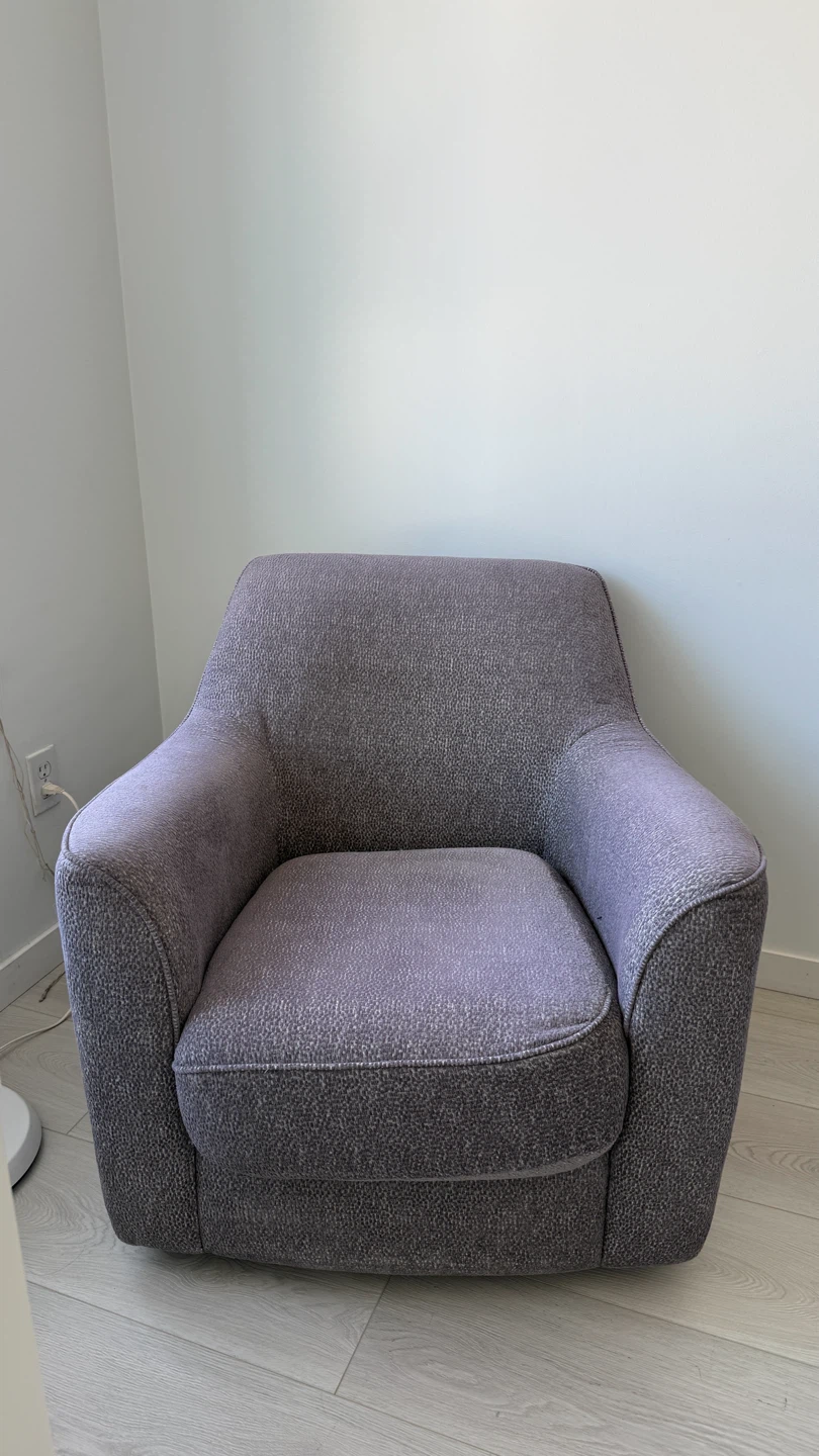 Opus 5.5 Medium Armchair