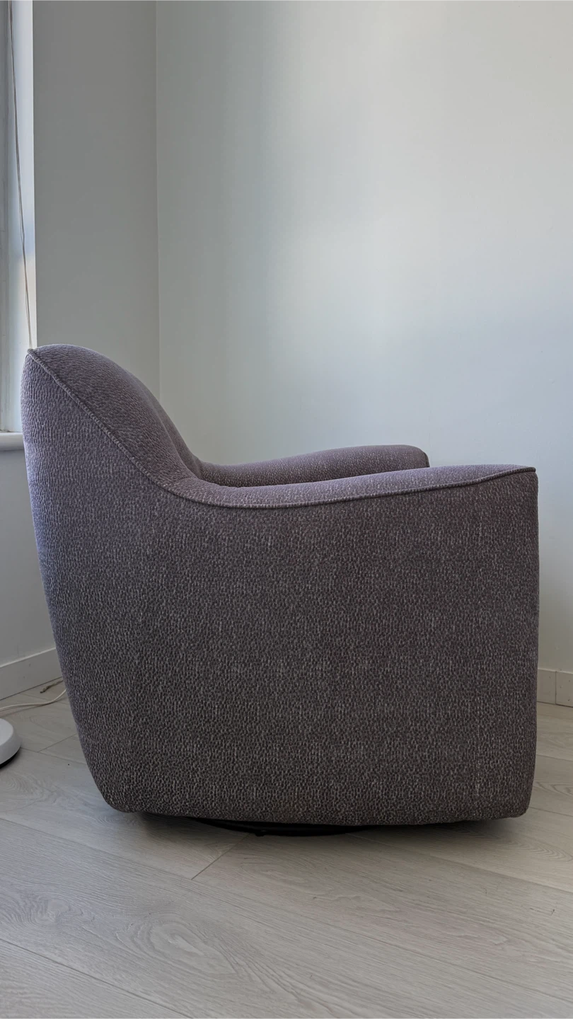 Opus 5.5 Medium Armchair - photo 3