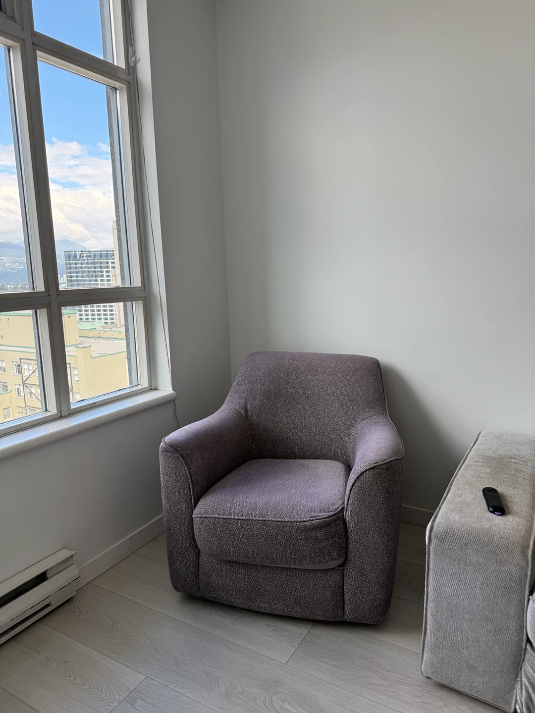 Opus 5.5 Medium Armchair - photo 4