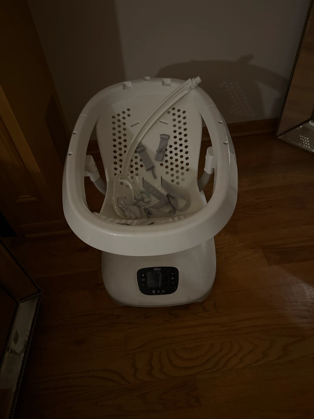 Graco Smoothing Baby Swing