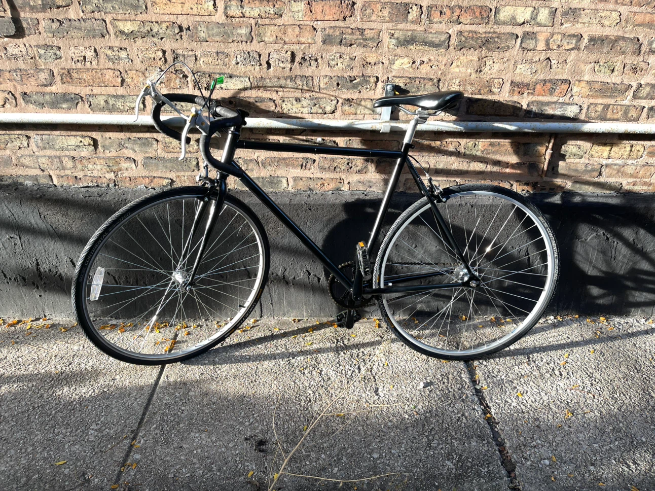 22 inch Hybrid Road Bike - photo 2