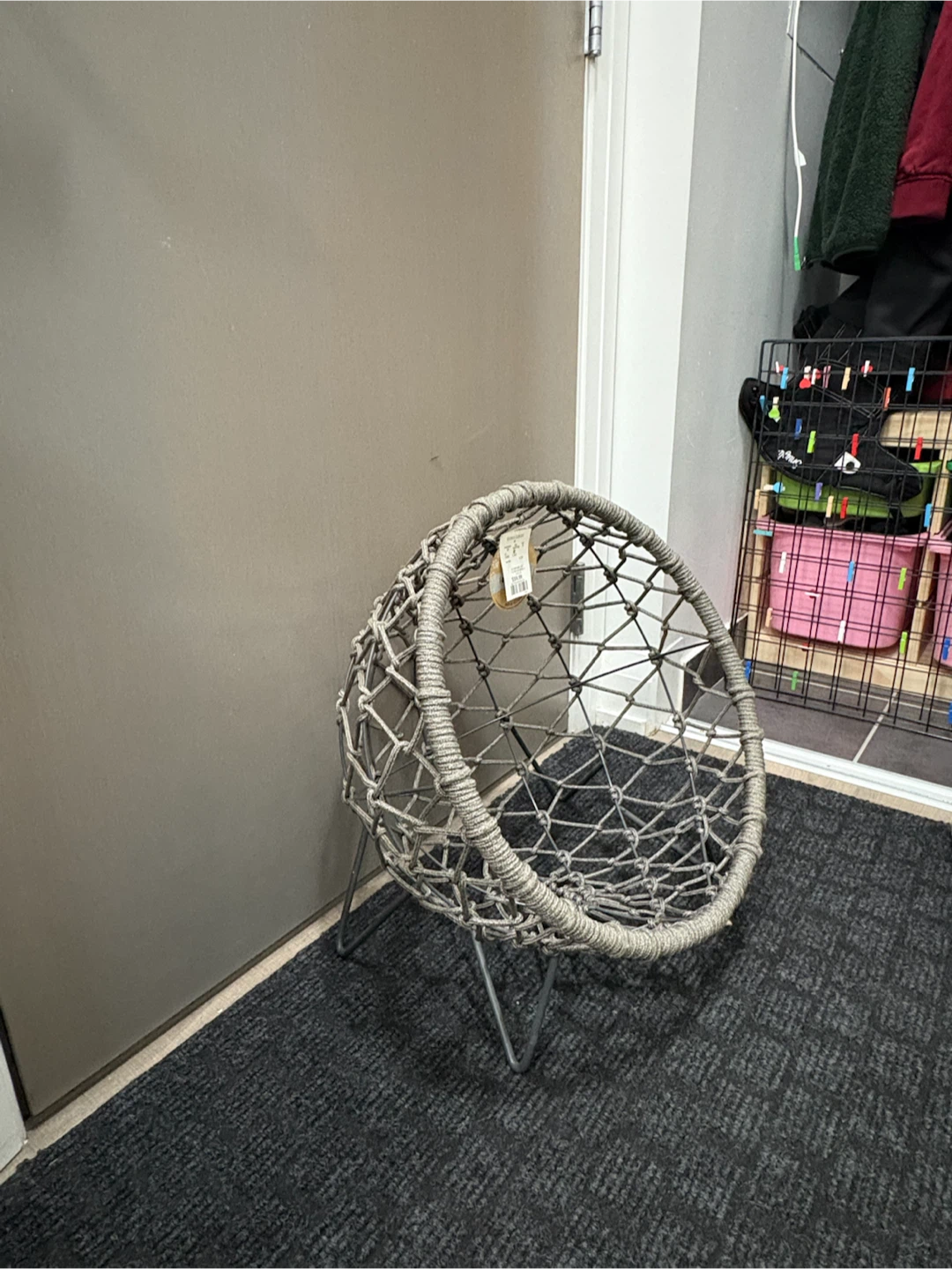 HomeSense Woven Pet Bed New - photo 2
