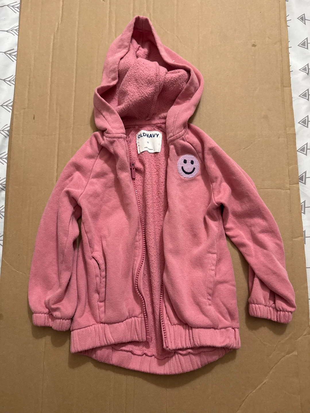 Used Old Navy 3T Kids Pink Hoodie and Jogger Set