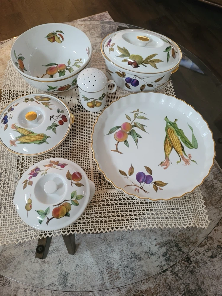 Royal Worcester Evesham