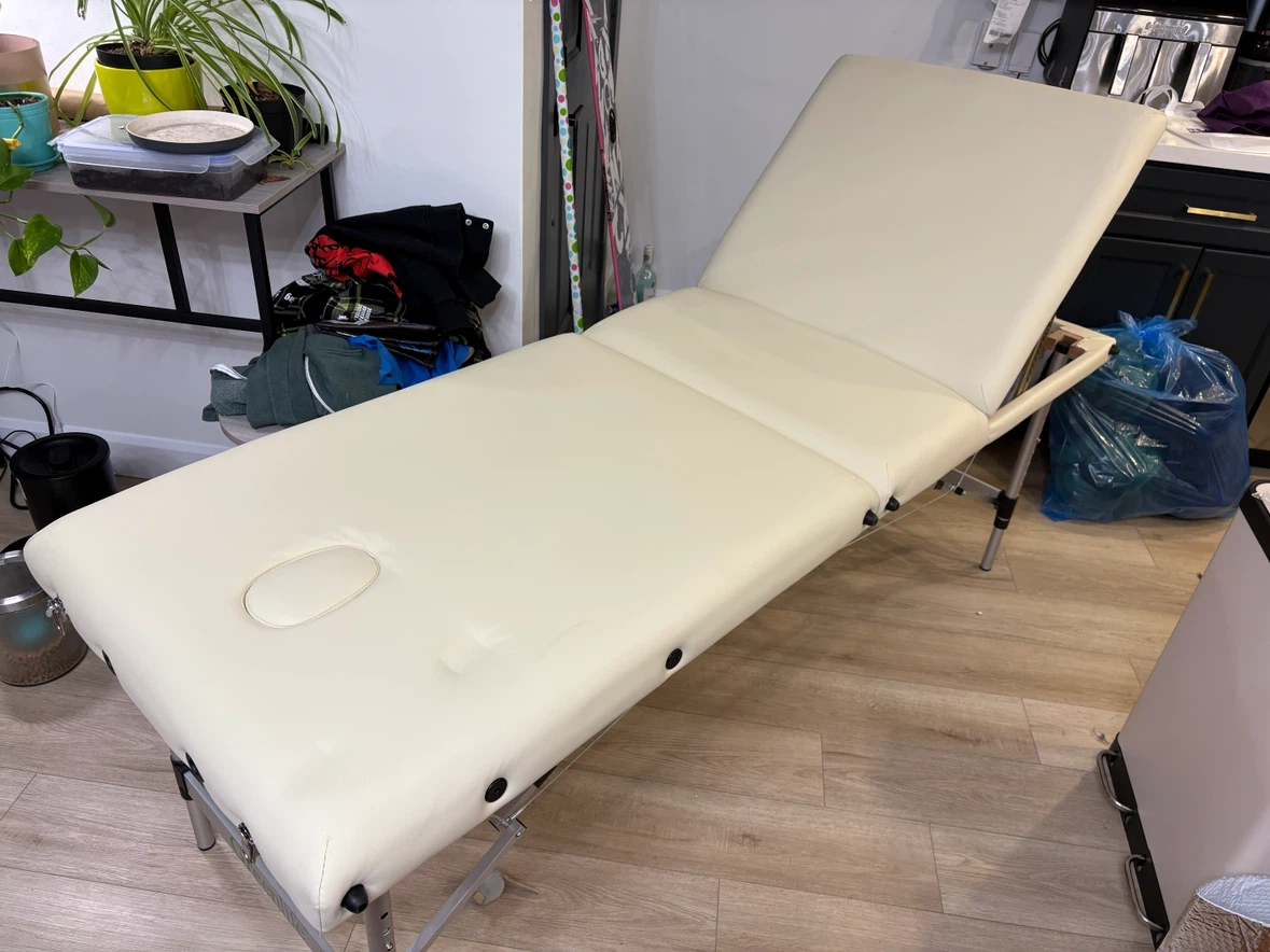 GreenLife 3-Section Portable Massage Table - photo 2