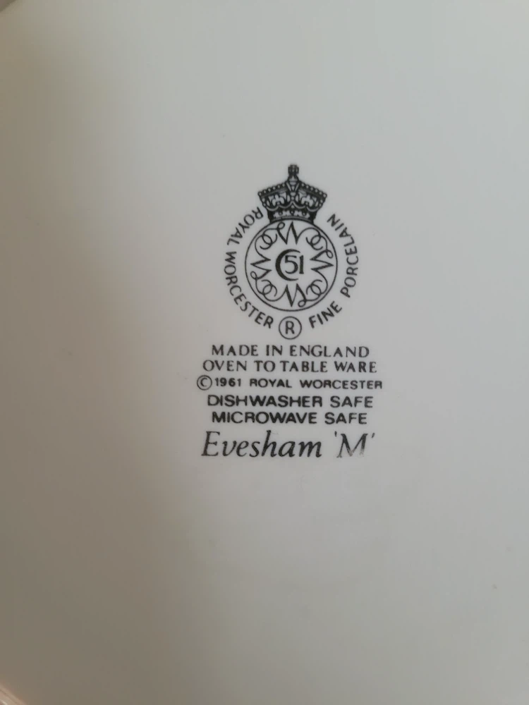 Royal Worcester Evesham - photo 2