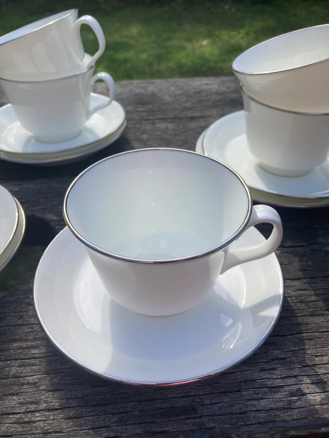 Set of 10 White Teacups with Saucers - photo 5