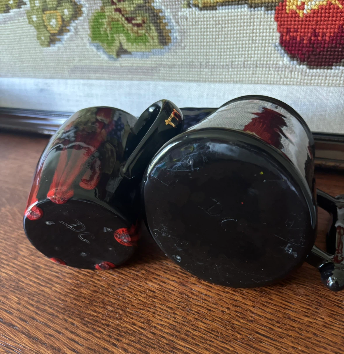 1970s Retro Red Flame Ceramic Creamer & Mug Set - photo 3