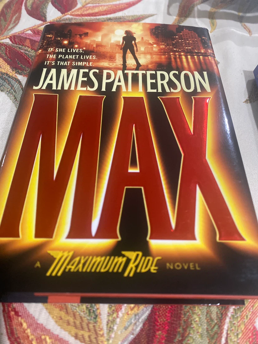 3 James Patterson novels - photo 3