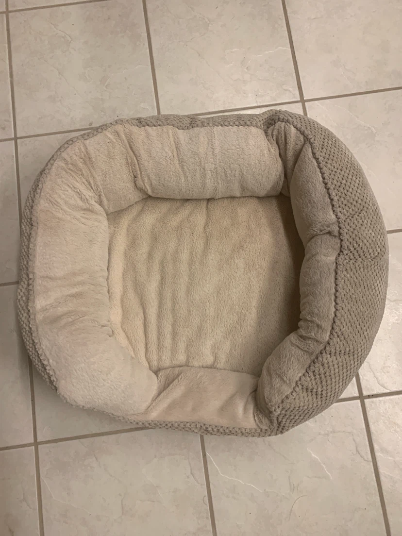 Beige Soft Plush Pet Bed - photo 2