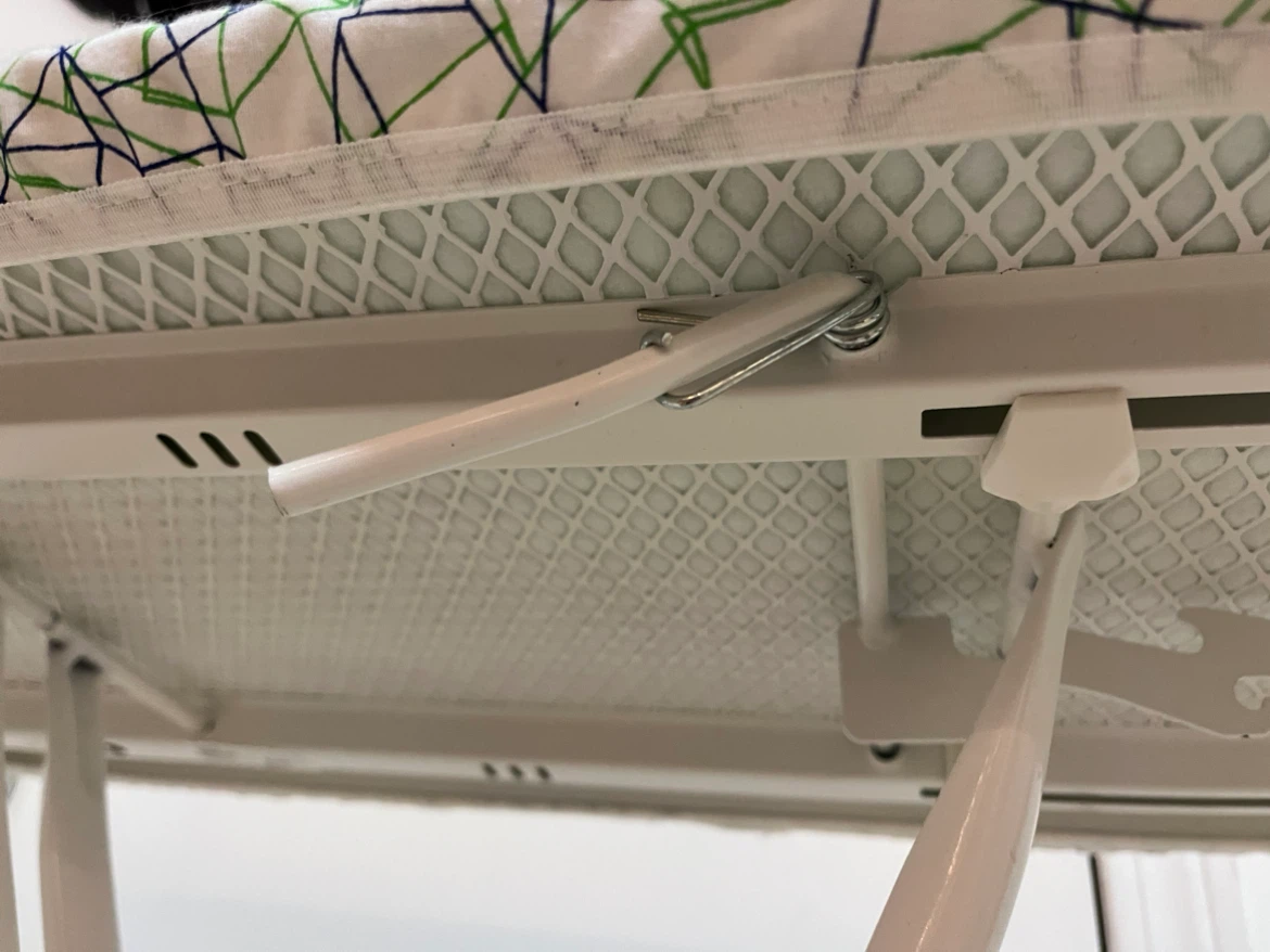 Ikea “Ruter” - 3/4 Length Ironing Board - photo 3
