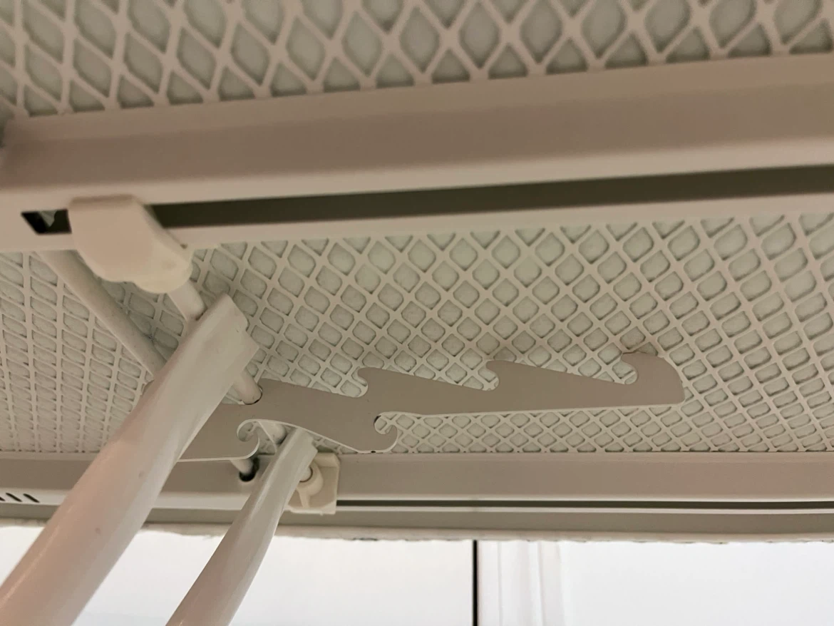 Ikea “Ruter” - 3/4 Length Ironing Board - photo 4