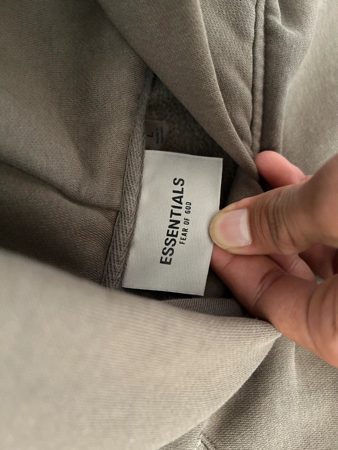 Essentials - photo 3