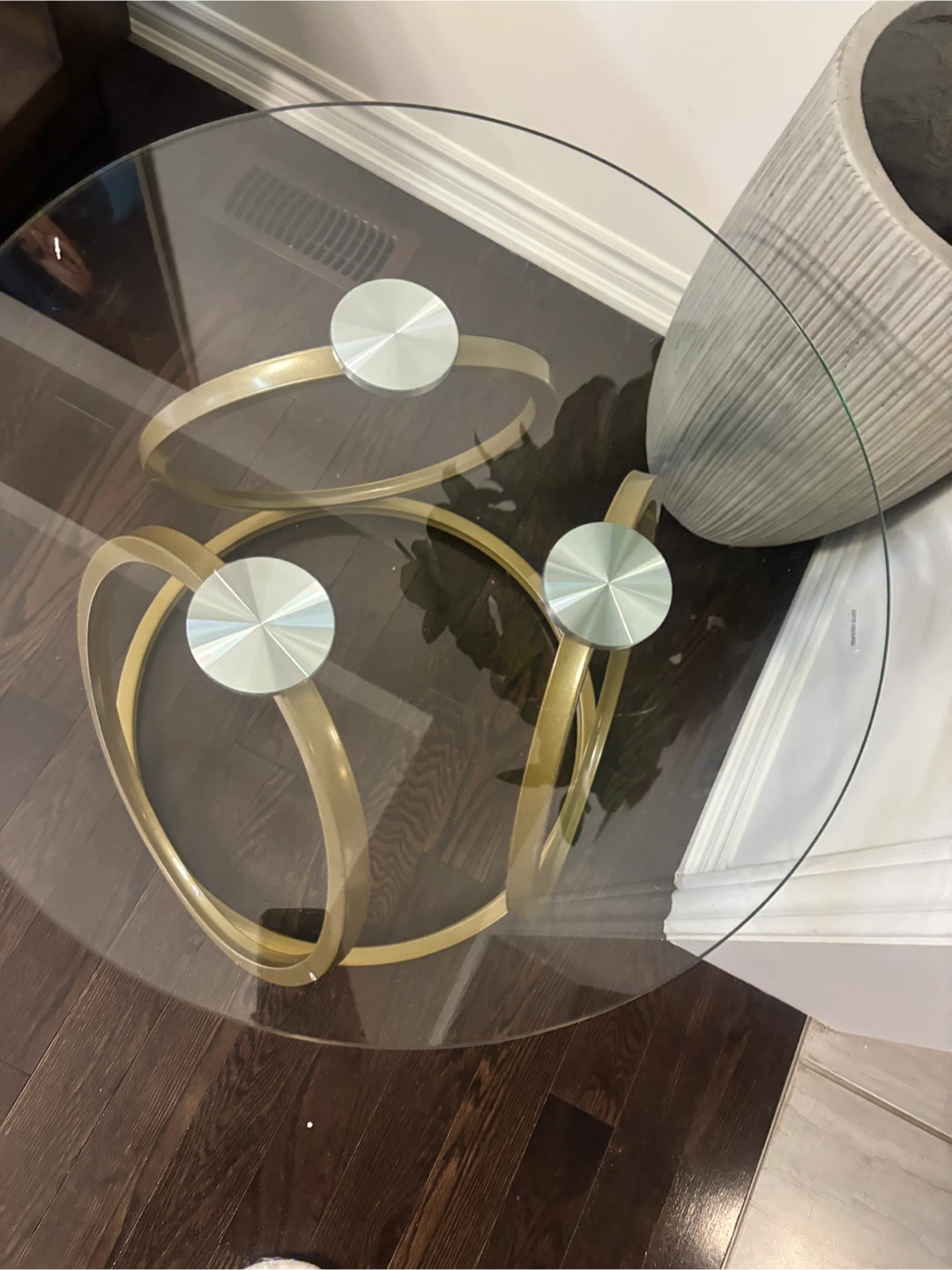 Round Glass and Gold Metal Side Table - photo 3