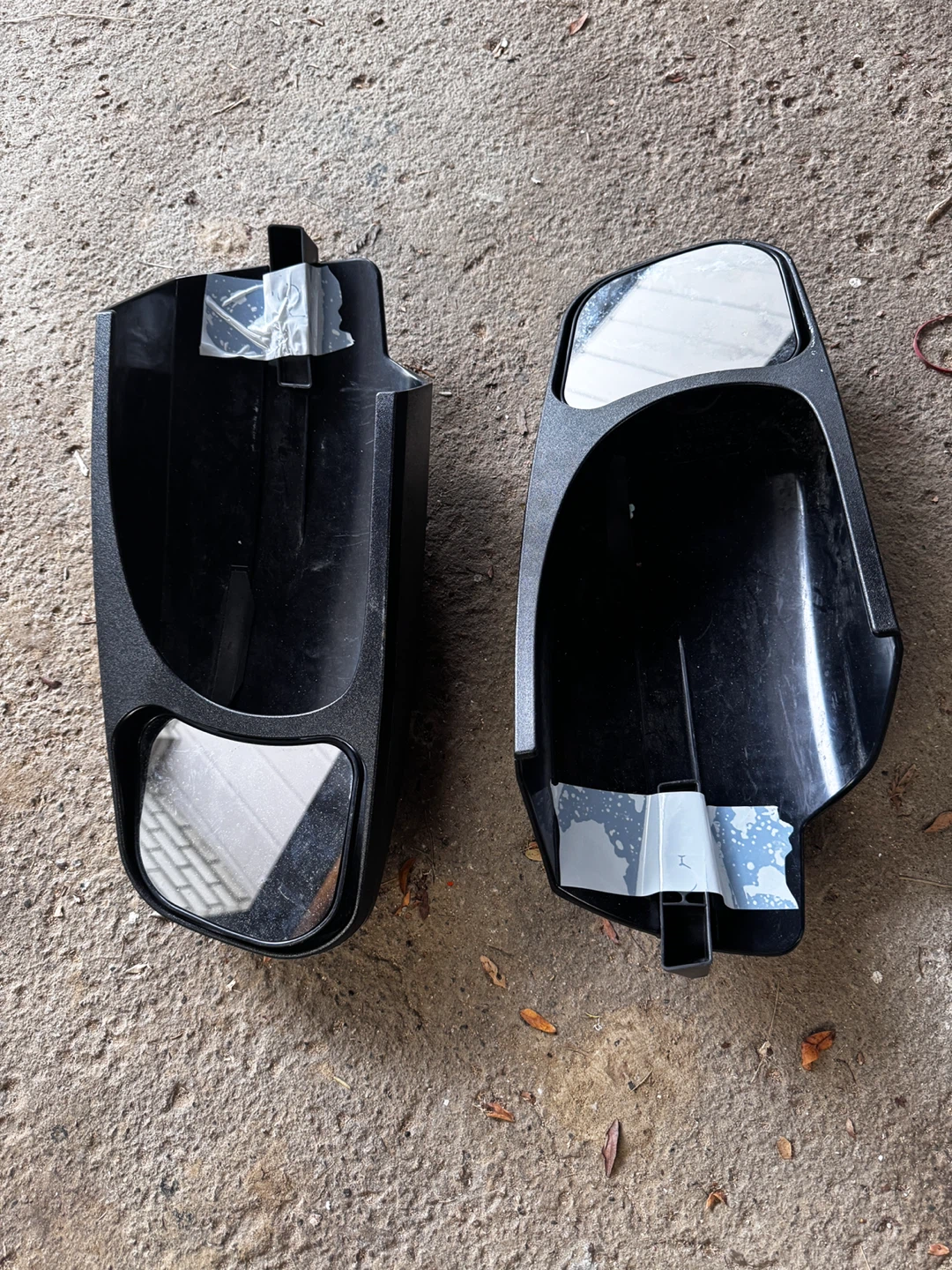 Set of CIPA extension towing mirrors.