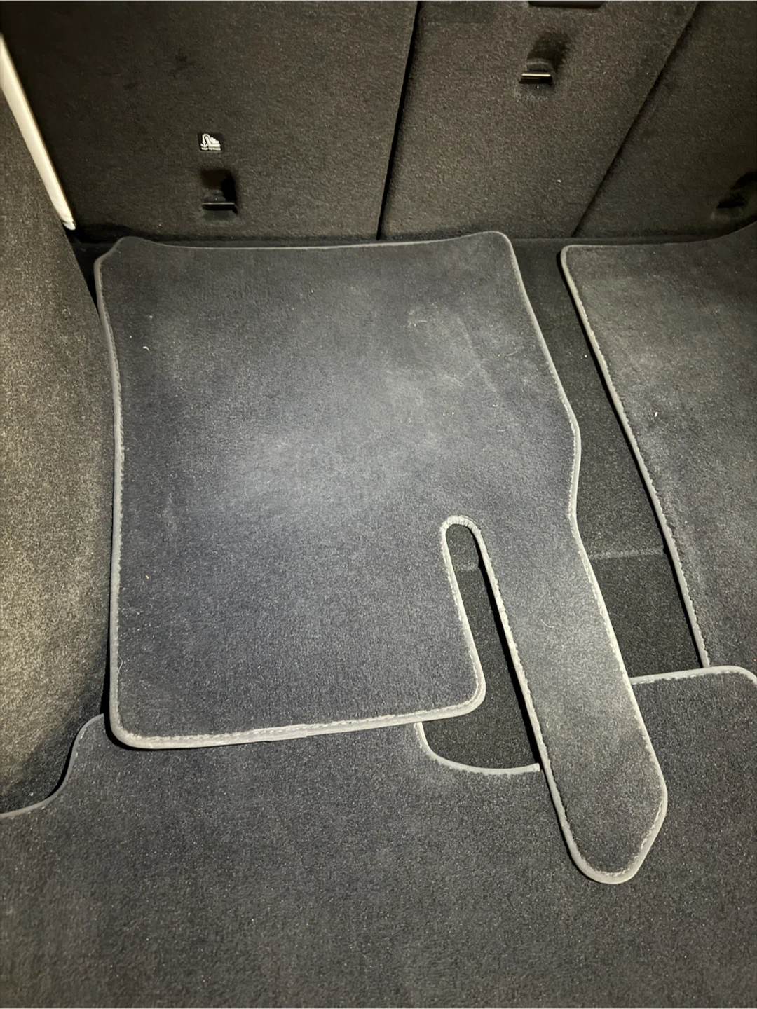 Tesla Model Y Carpet Floor Mats - photo 5