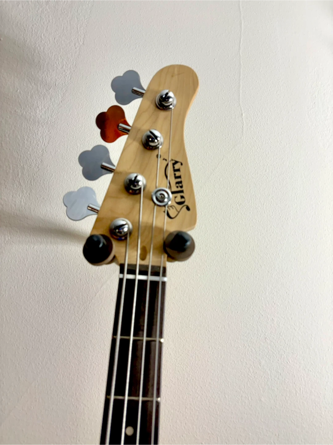 Bass Guitar - photo 3