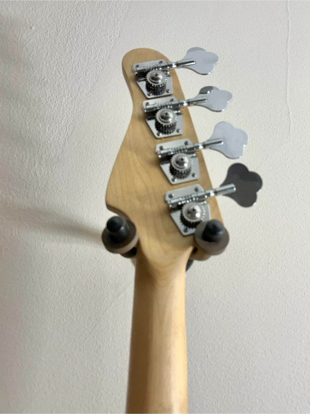Bass Guitar - photo 5