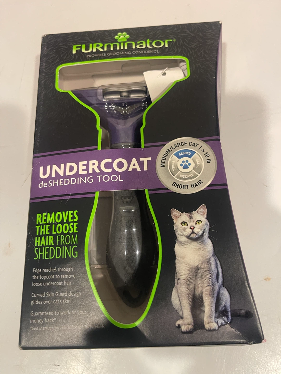 FURminator Undercoat deShedding Tool for Medium/Large Cats