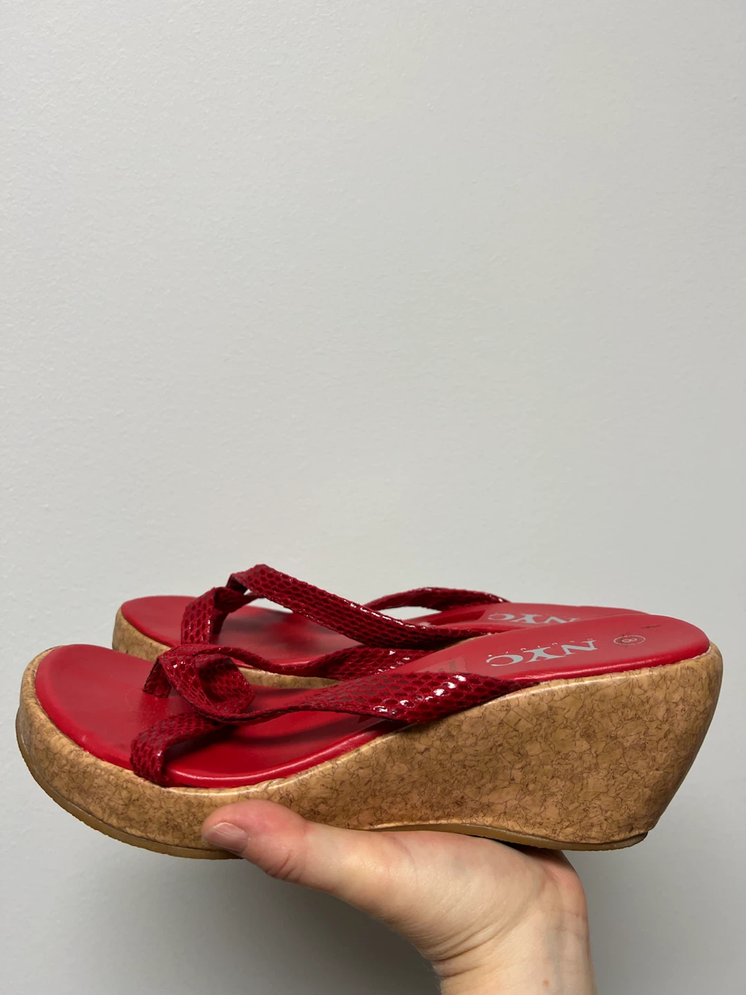 NYC Couture Red Wedge Sandals Size 8 - photo 2