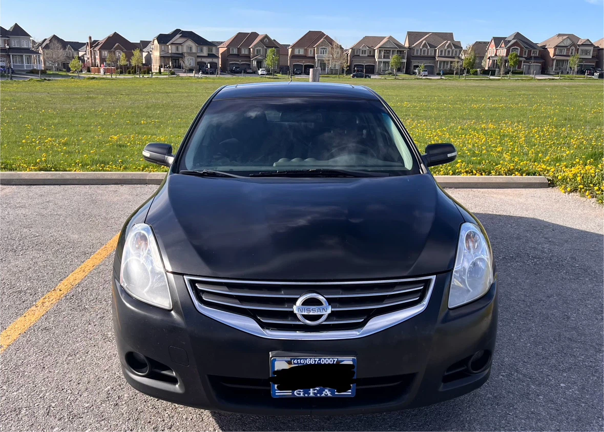 Nissan Altima 3.5 SR Loaded Sedan with 3.5L V6 Engine - photo 2
