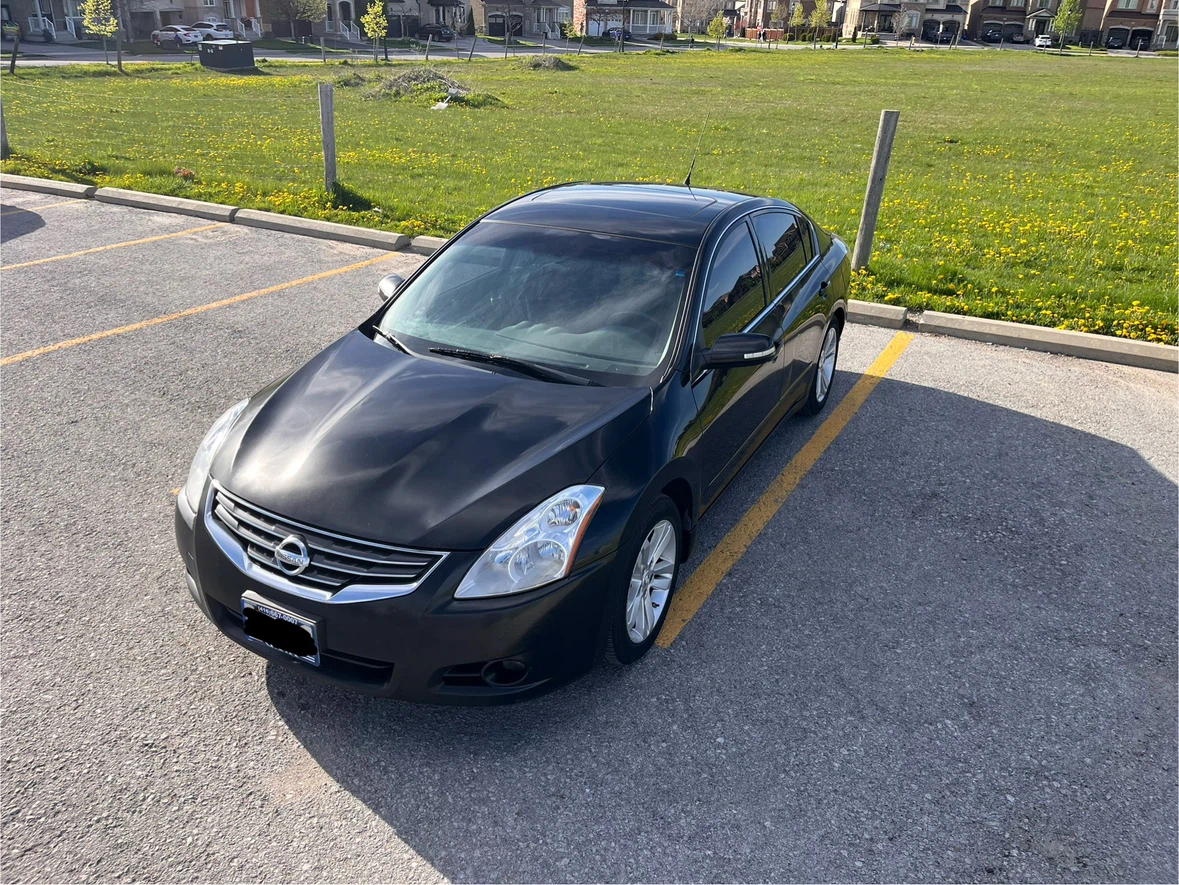 Nissan Altima 3.5 SR Loaded Sedan with 3.5L V6 Engine - photo 4