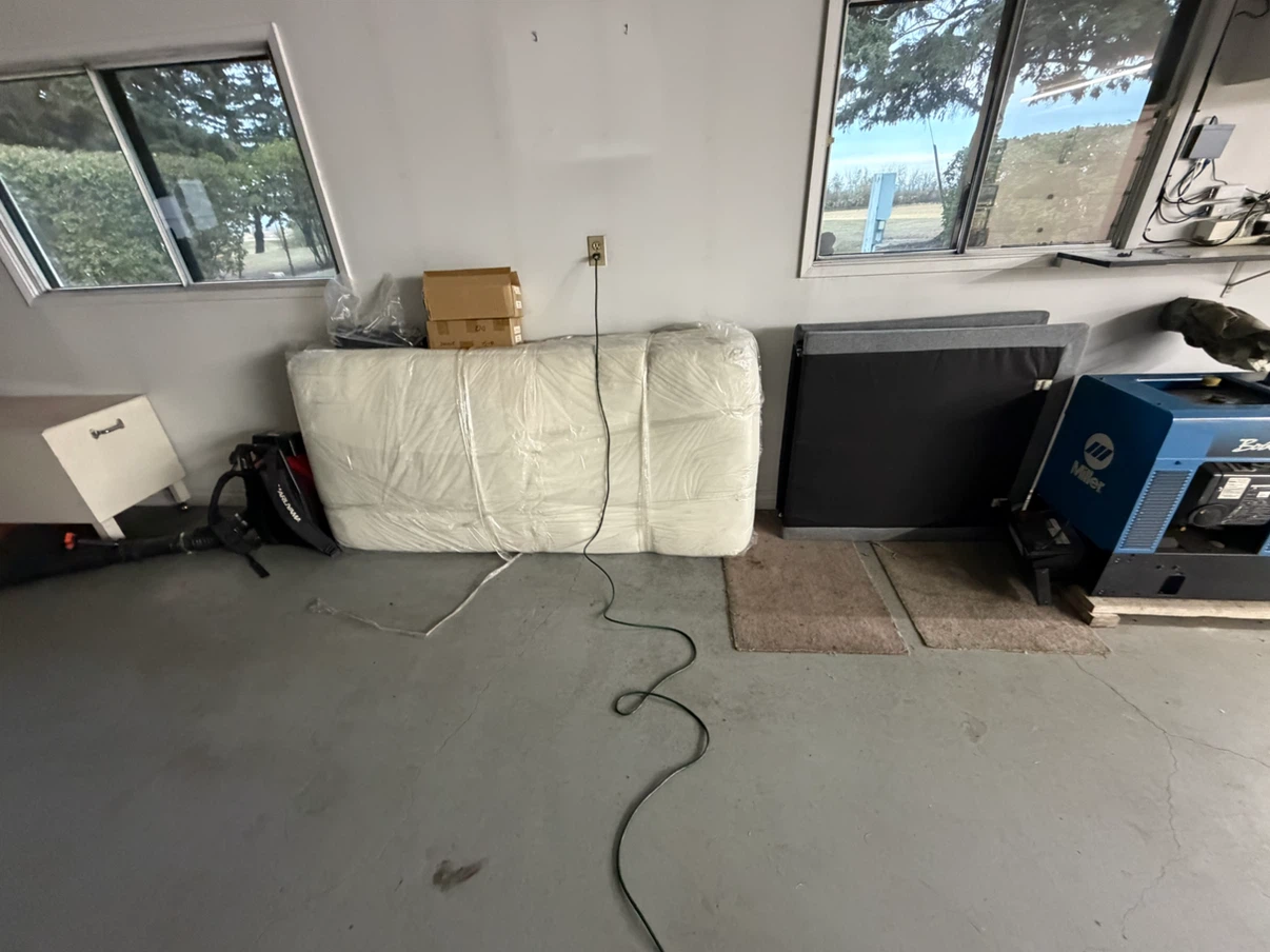 Twin size mattress and box spring